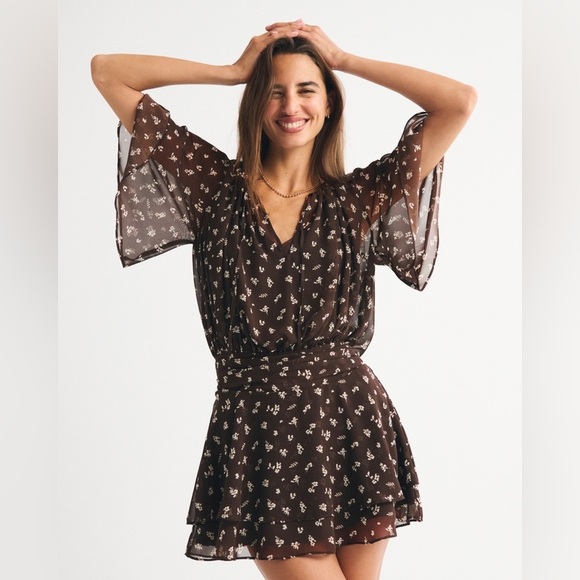 Abercrombie & Fitch Dresses & Skirts - EUC Abercrombie Angel Sleeve Sheer Mini  Dress Brown Floral Cottagecore TALL